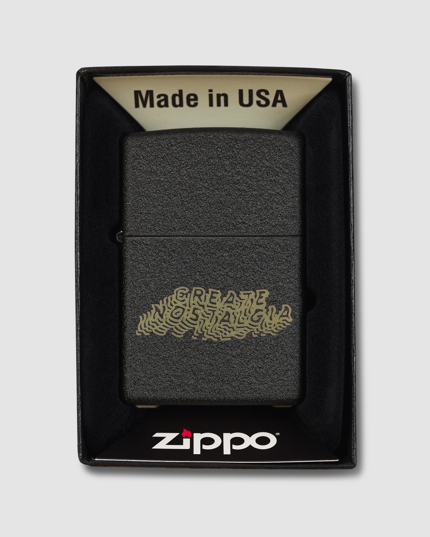 Blurry Zippo Lighter (Black Crackle/Gold)