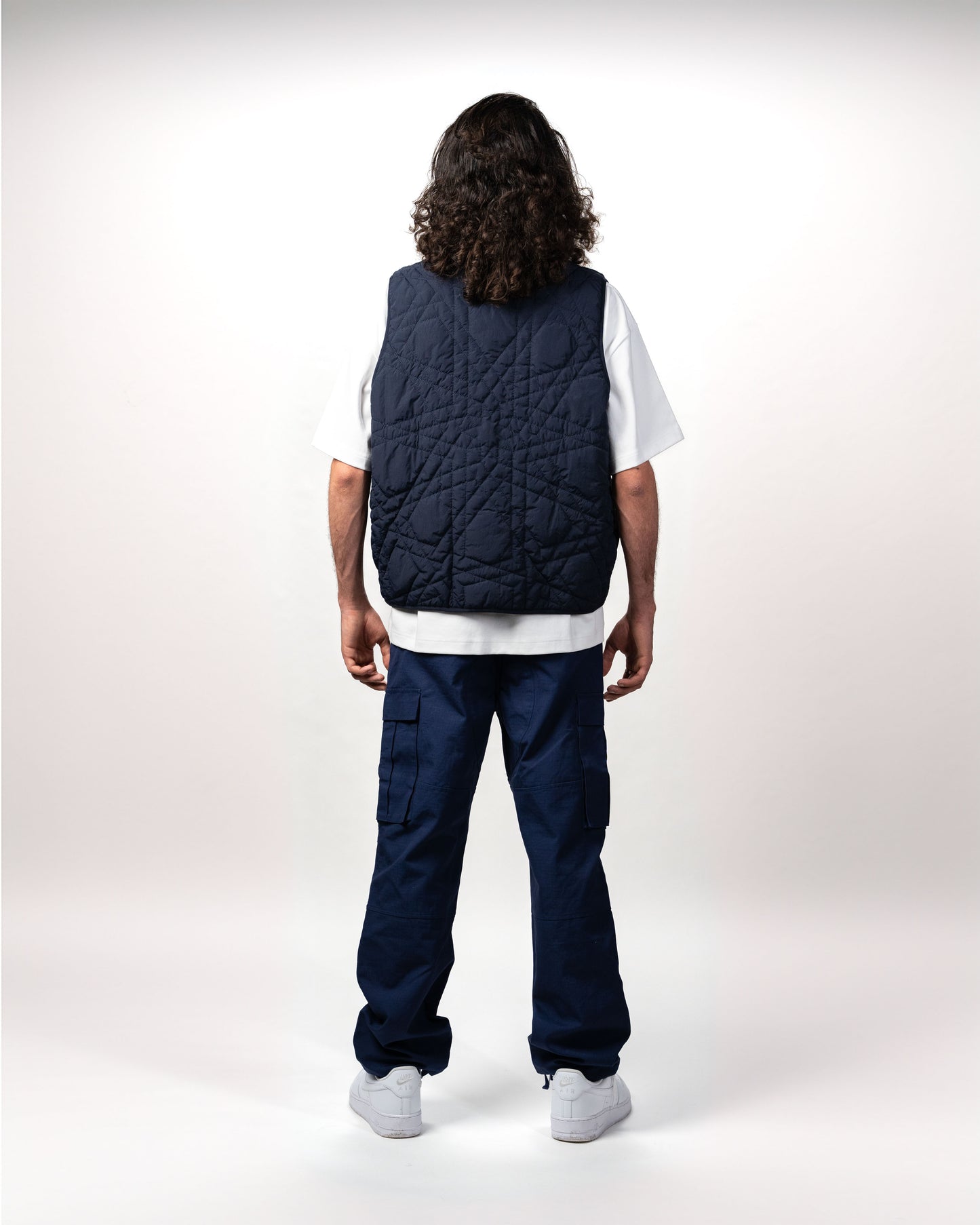 BLURRY RTM Arabesque Quilted Vest (Navy Blue)