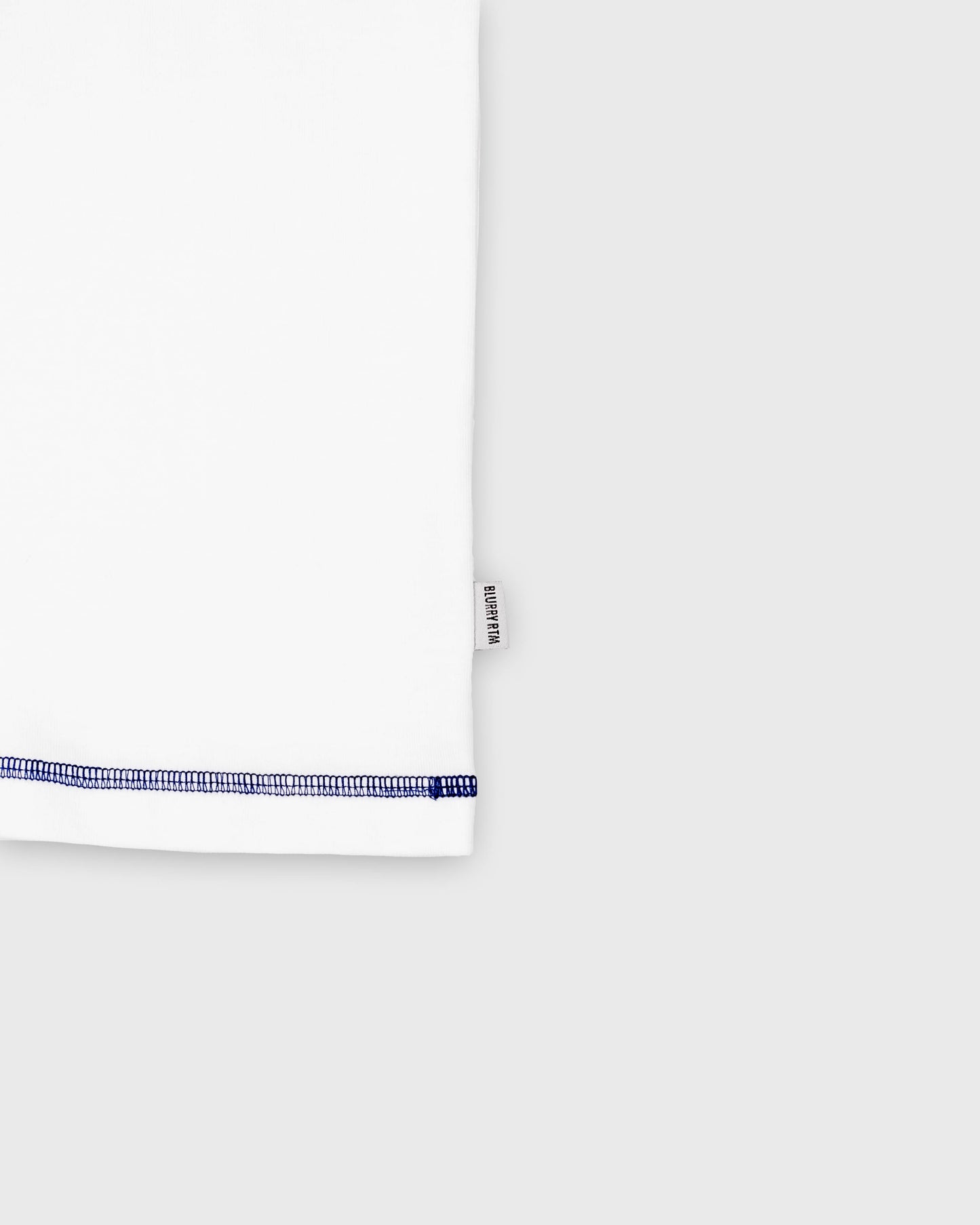 BLURRY SPORTS T-Shirt (White/Multicolor)